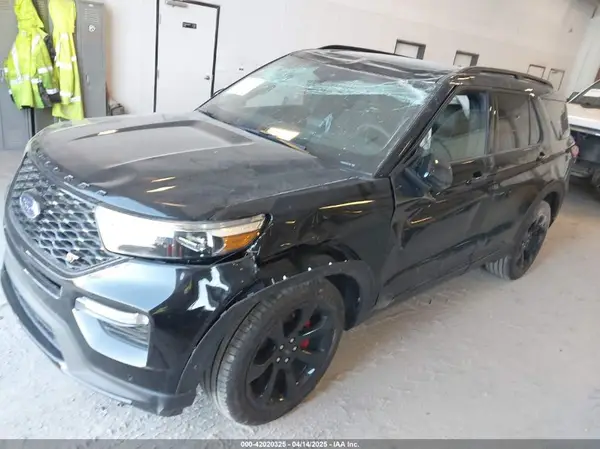 1FM5K8GC6RGA11602 2024 FORD EXPLORER - Image 2