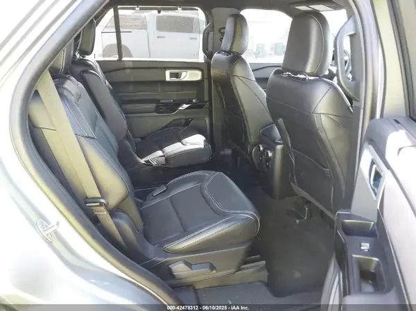 1FM5K8GC6RGA90530 2024 FORD EXPLORER - Image 8