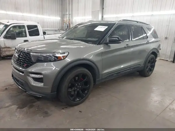 1FM5K8GC7LGA00583 2020 FORD EXPLORER - Image 2