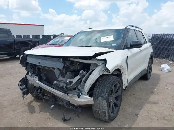 1FM5K8GC7LGB93012 2020 FORD EXPLORER - Image 2
