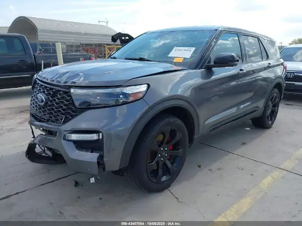 1FM5K8GC7MGC06326 2021 FORD EXPLORER - Image 2