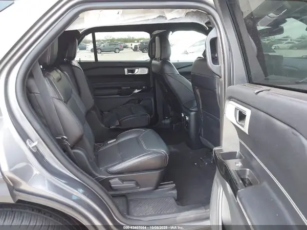 1FM5K8GC7MGC06326 2021 FORD EXPLORER - Image 8