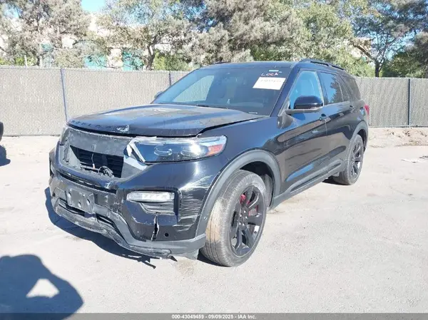 1FM5K8GC7NGA83614 2022 FORD EXPLORER - Image 2