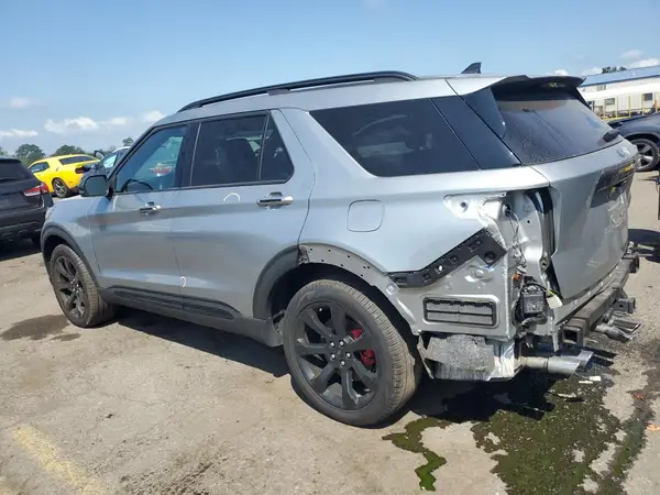 1FM5K8GC7RGA63188 2024 FORD EXPLORER - Image 2
