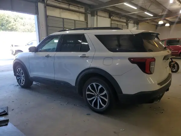 1FM5K8GC8LGB24992 2020 FORD EXPLORER - Image 2