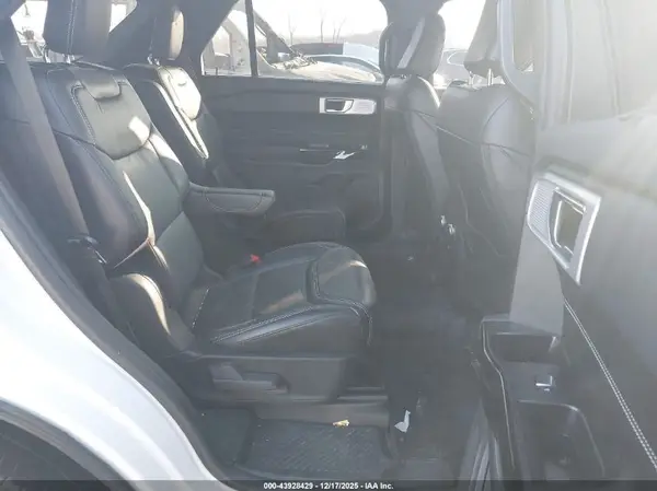 1FM5K8GC8MGC27105 2021 FORD EXPLORER - Image 8