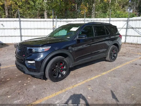 1FM5K8GC8NGB60880 2022 FORD EXPLORER - Image 2