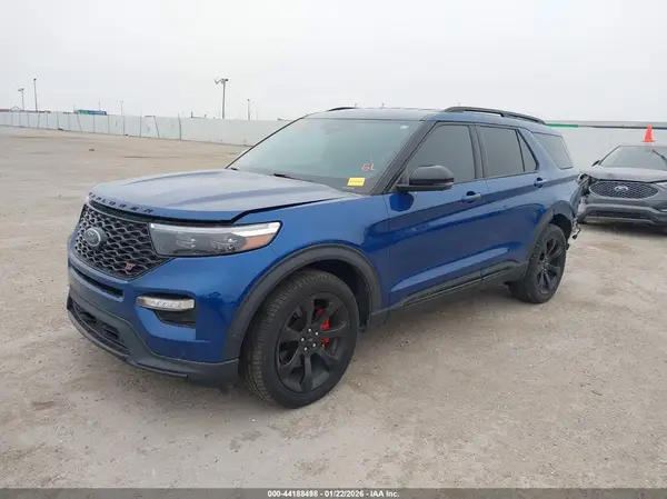 1FM5K8GC8PGA00131 2023 FORD EXPLORER - Image 2