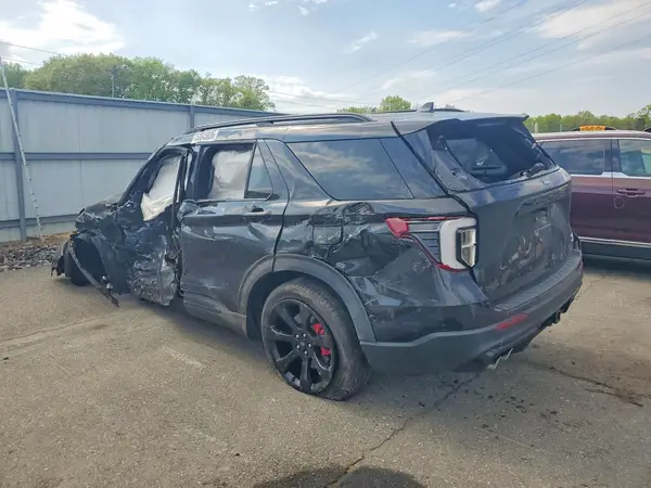 1FM5K8GC8PGB15425 2023 FORD EXPLORER - Image 2