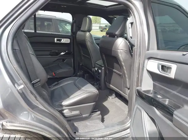 1FM5K8GC9PGA30660 2023 FORD EXPLORER - Image 8