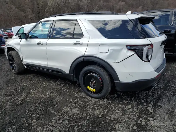 1FM5K8GC9PGB78100 2023 FORD EXPLORER - Image 2
