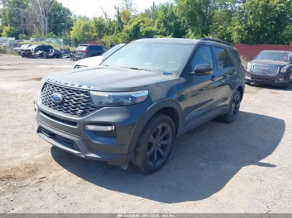 1FM5K8GC9RGA20536 2024 FORD EXPLORER - Image 2