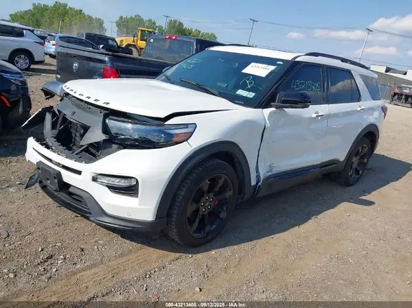1FM5K8GCXMGA38701 2021 FORD EXPLORER - Image 2