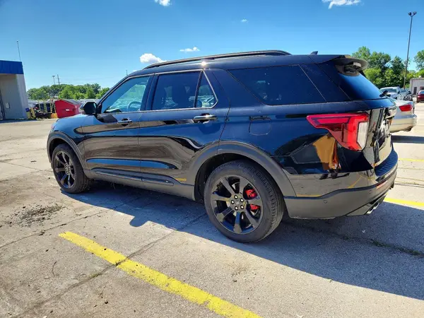 1FM5K8GCXNGB52411 2022 FORD EXPLORER - Image 2