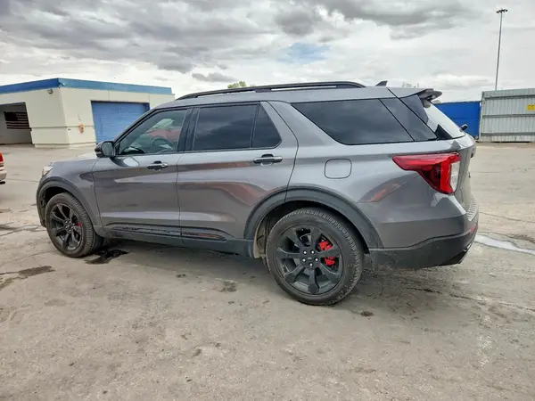 1FM5K8GCXPGB95570 2023 FORD EXPLORER - Image 2