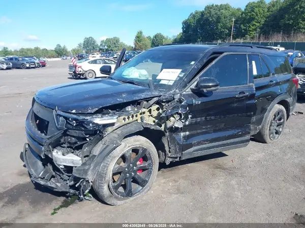 1FM5K8GCXRGA08783 2024 FORD EXPLORER - Image 2