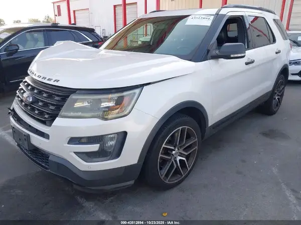 1FM5K8GT0GGA04092 2016 FORD EXPLORER - Image 2