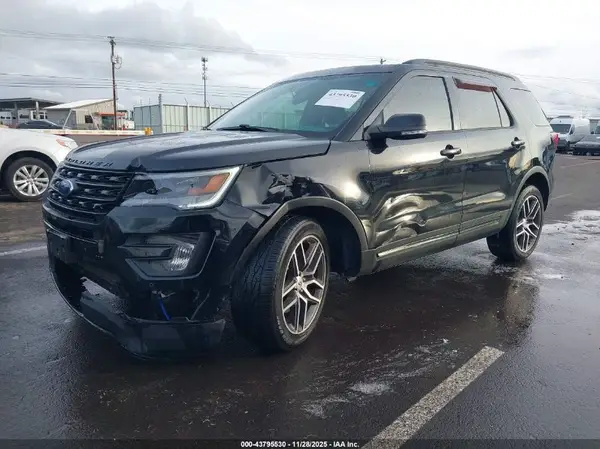 1FM5K8GT0GGA04285 2016 FORD EXPLORER - Image 2