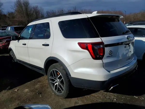 1FM5K8GT0GGA48724 2016 FORD EXPLORER - Image 2