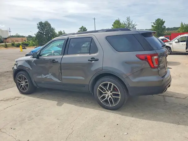 1FM5K8GT0GGA50649 2016 FORD EXPLORER - Image 2
