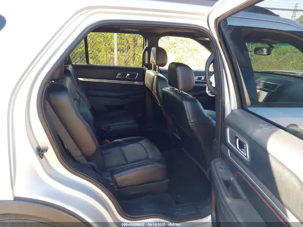 1FM5K8GT0GGA54958 2016 FORD EXPLORER - Image 8