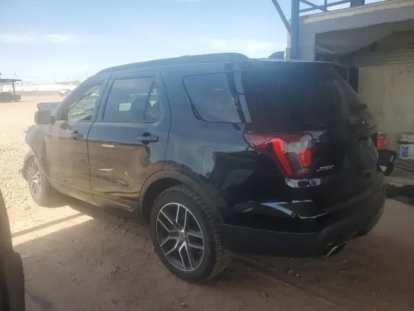 1FM5K8GT0GGA93176 2016 FORD EXPLORER - Image 2