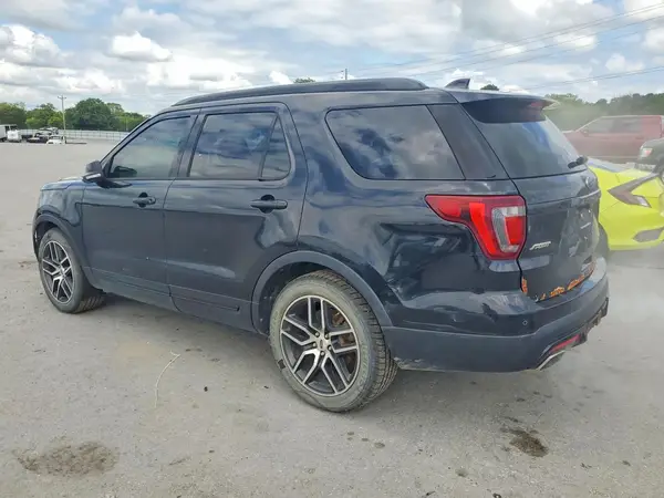 1FM5K8GT0GGB20568 2016 FORD EXPLORER - Image 2