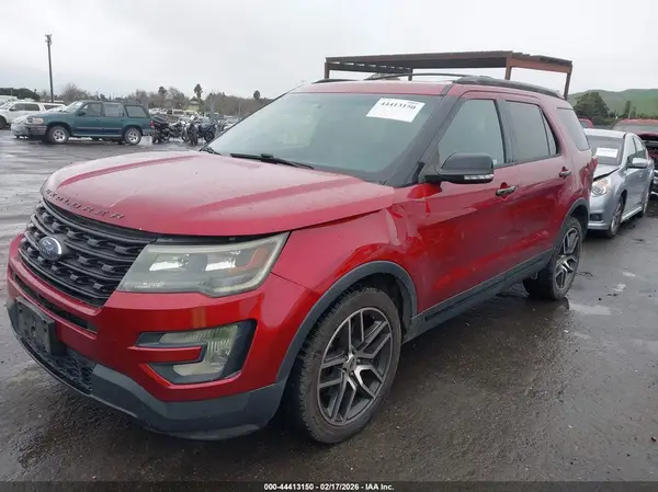 1FM5K8GT0GGB42425 2016 FORD EXPLORER - Image 2