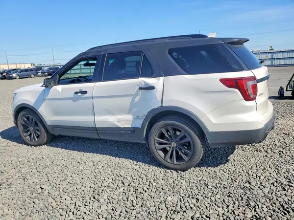 1FM5K8GT0GGB42814 2016 FORD EXPLORER - Image 2