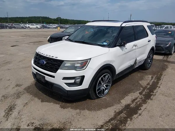 1FM5K8GT0GGB51450 2016 FORD EXPLORER - Image 2