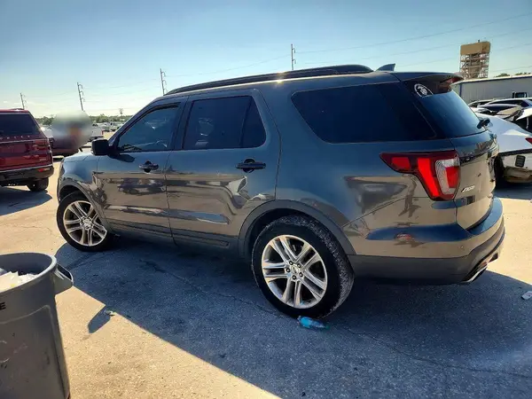 1FM5K8GT0GGB79328 2016 FORD EXPLORER - Image 2
