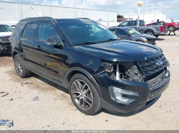 1FM5K8GT0GGB91561 2016 FORD EXPLORER - Image 1