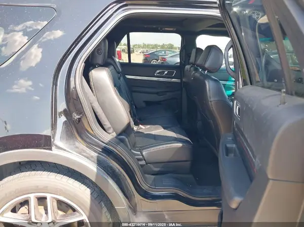 1FM5K8GT0GGB91561 2016 FORD EXPLORER - Image 8
