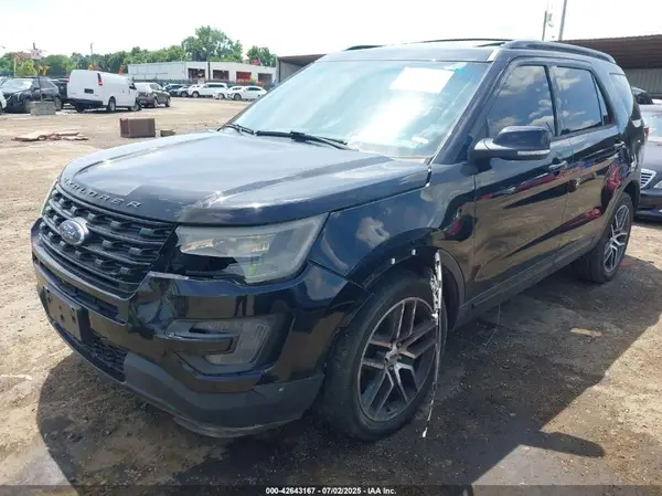 1FM5K8GT0GGC11744 2016 FORD EXPLORER - Image 2