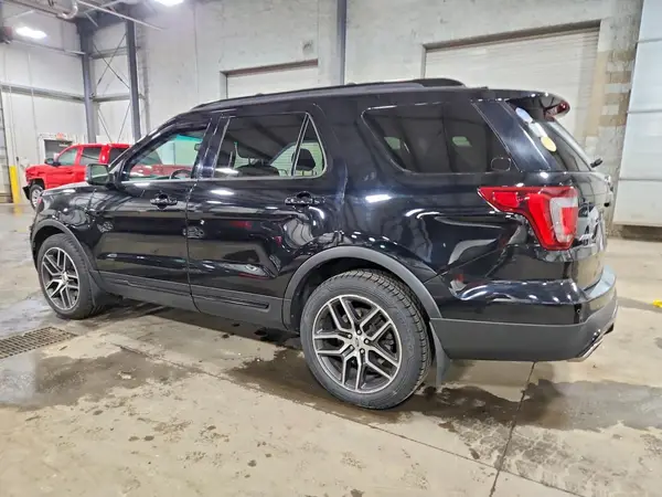 1FM5K8GT0GGC58756 2016 FORD EXPLORER - Image 2
