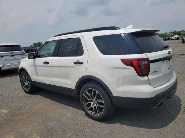 1FM5K8GT0GGC68896 2016 FORD EXPLORER - Image 2