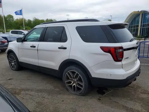 1FM5K8GT0GGC83656 2016 FORD EXPLORER - Image 2