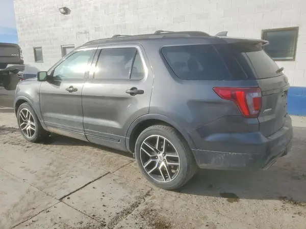 1FM5K8GT0GGC87187 2016 FORD EXPLORER - Image 2