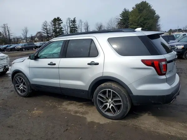 1FM5K8GT0GGC99551 2016 FORD EXPLORER - Image 2