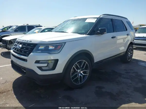 1FM5K8GT0HGA23095 2017 FORD EXPLORER - Image 2