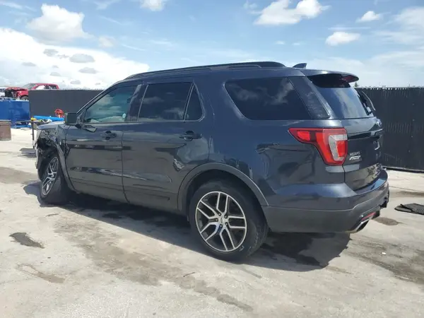 1FM5K8GT0HGA45758 2017 FORD EXPLORER - Image 2