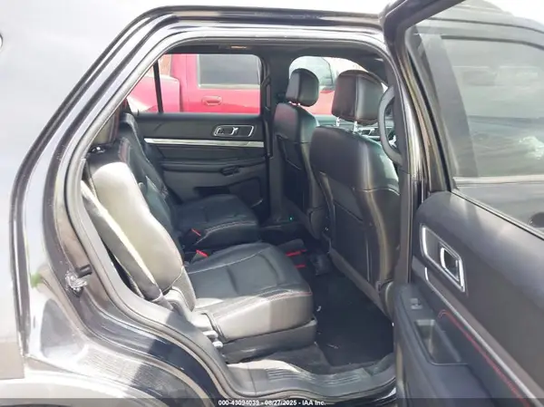 1FM5K8GT0HGA56839 2017 FORD EXPLORER - Image 8