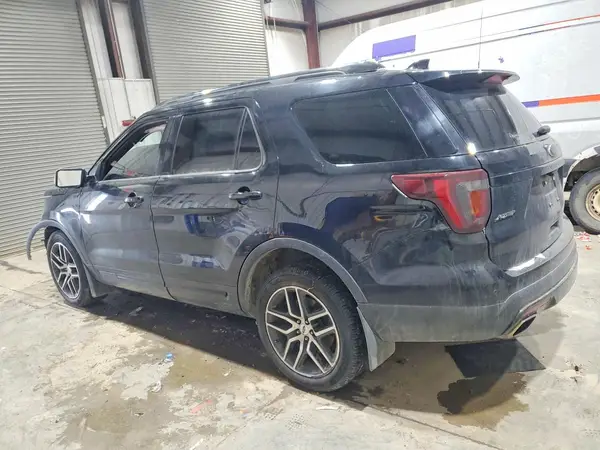 1FM5K8GT0HGB00242 2017 FORD EXPLORER - Image 2