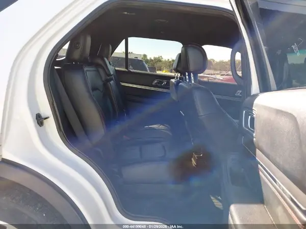 1FM5K8GT0HGB20572 2017 FORD EXPLORER - Image 8
