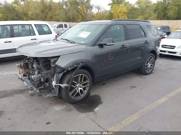 1FM5K8GT0HGB83753 2017 FORD EXPLORER - Image 2