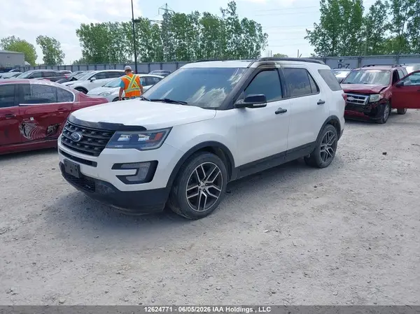 1FM5K8GT0HGC49458 2017 FORD EXPLORER - Image 2