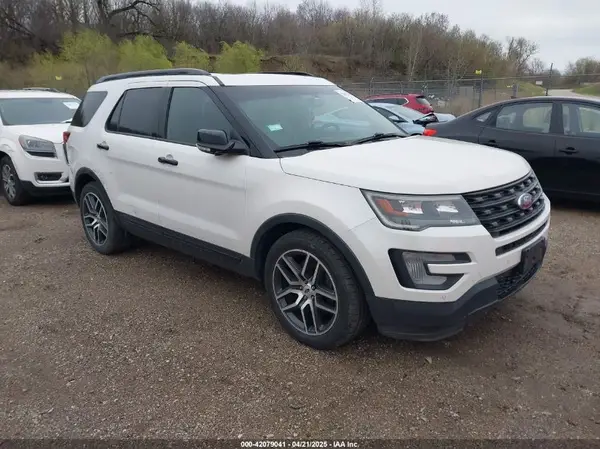 1FM5K8GT0HGC58953 2017 FORD EXPLORER - Image 1