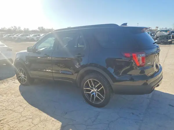 1FM5K8GT0HGC67961 2017 FORD EXPLORER - Image 2
