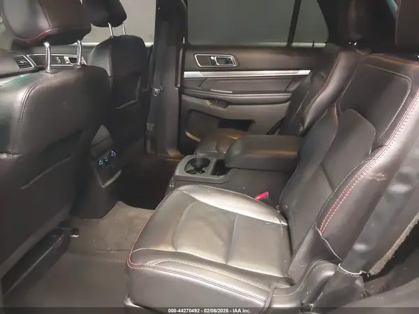 1FM5K8GT0HGC75185 2017 FORD EXPLORER - Image 8