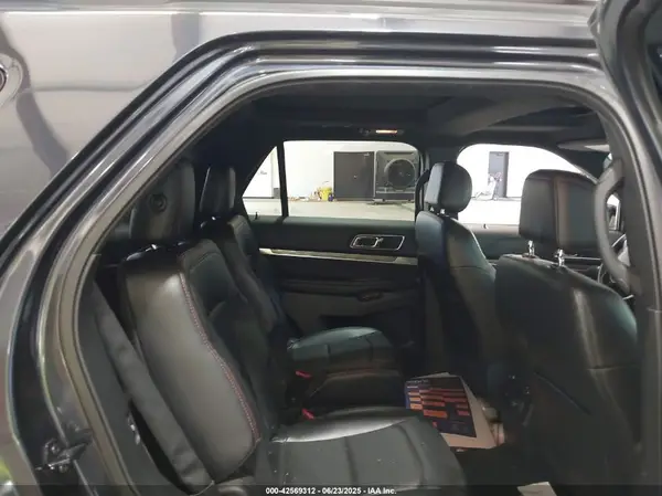 1FM5K8GT0HGD09660 2017 FORD EXPLORER - Image 8